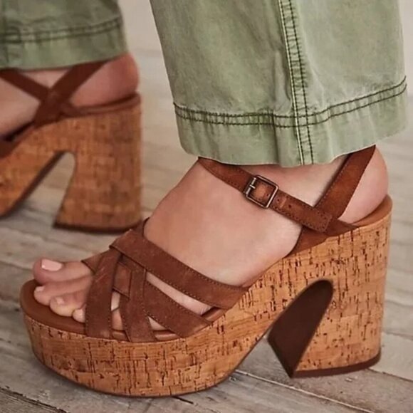 Free People Lisbon MJ Platform Sandals In Brandy Suede - Picture 2 of 8